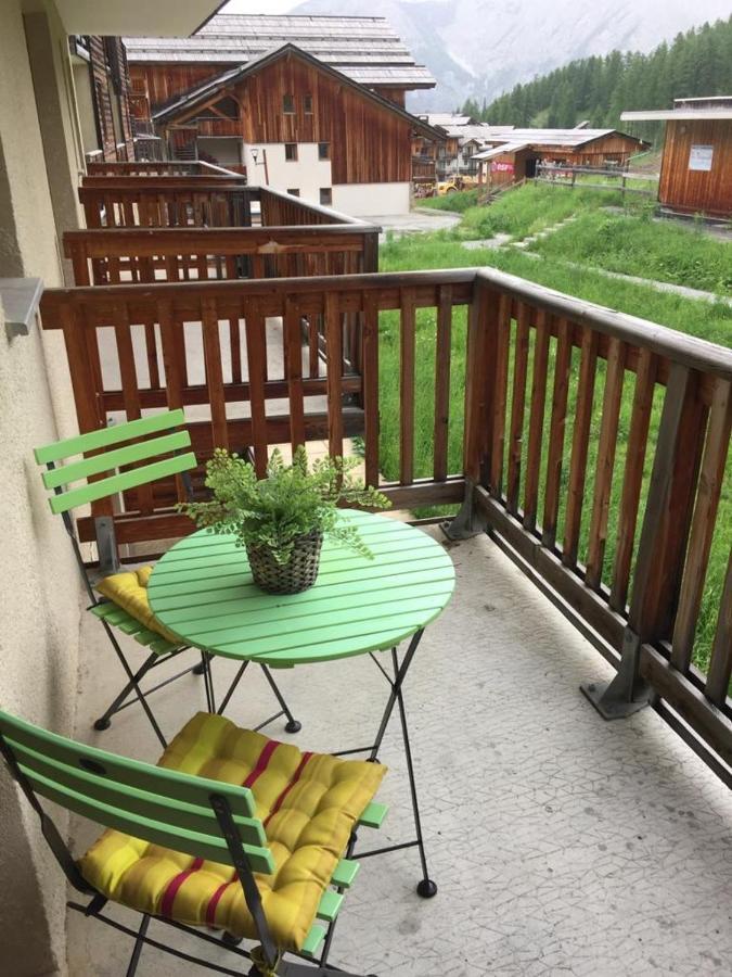 Studio Vue Piste + Parking Souterrain Privatif Inclus Les Orres Buitenkant foto